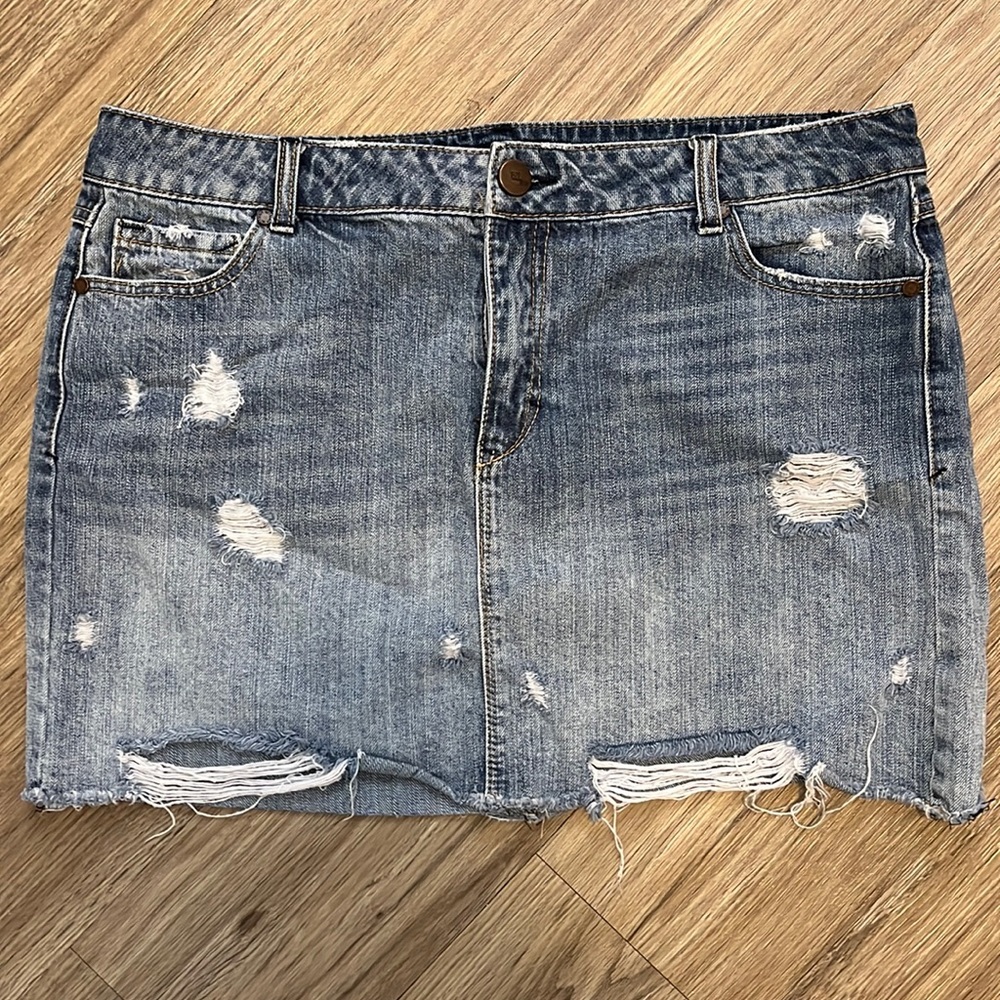 Mini denim skirt